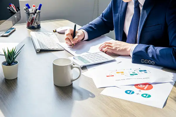 附近美食庭院在哪里