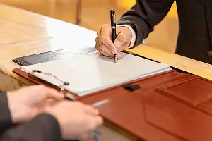 鞍山美食摆摊在哪里